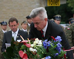 herdenking-intro-2010